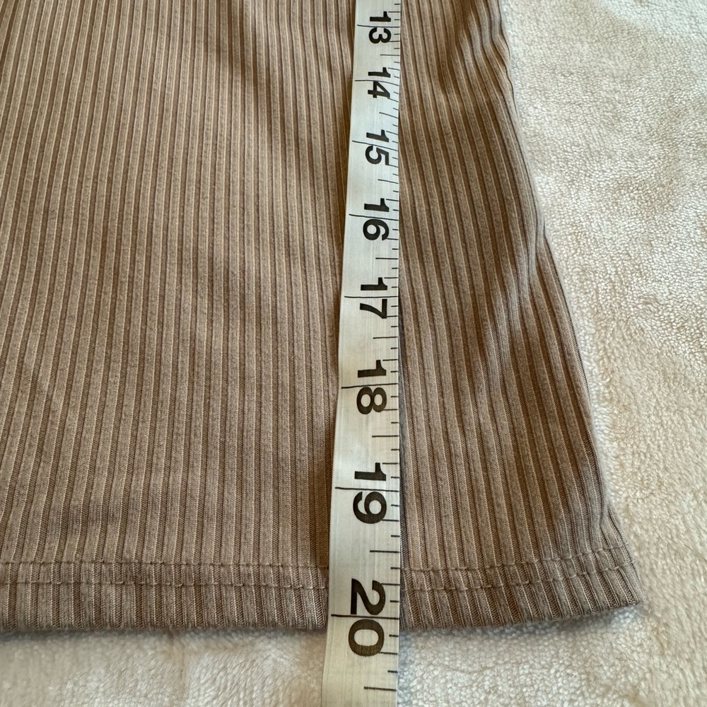 YMI Ribbed Ruched Front Ribbed Tee - Picture 5 of 5